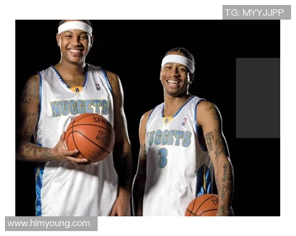 艾弗森与足球巨星同框合影展现运动精神与友谊的精彩瞬间